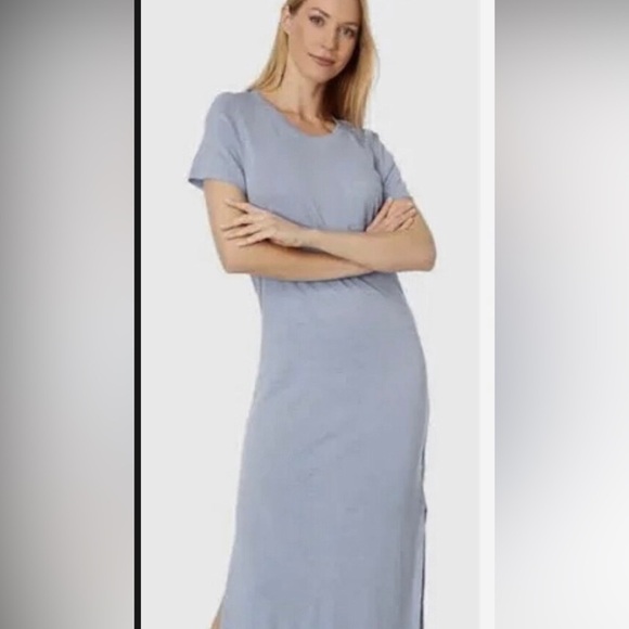 Outerknown Neptune Agate Tee shirt style maxi Dress size medium new - Picture 1 of 4